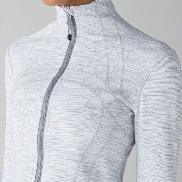 Lululemon define zip up - Picture 2 of 5